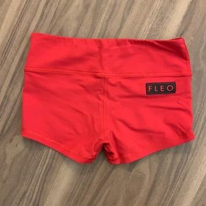 FLEO Original Booty Shorts (Size S, Red)